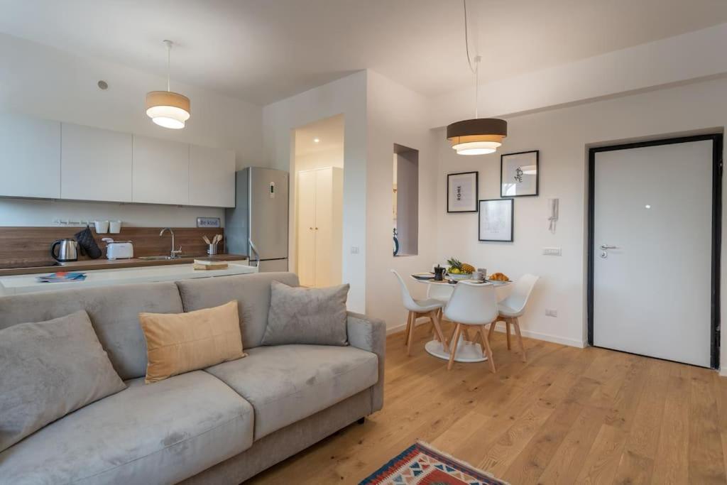 Apartment Pgrhome Vittoria Rome